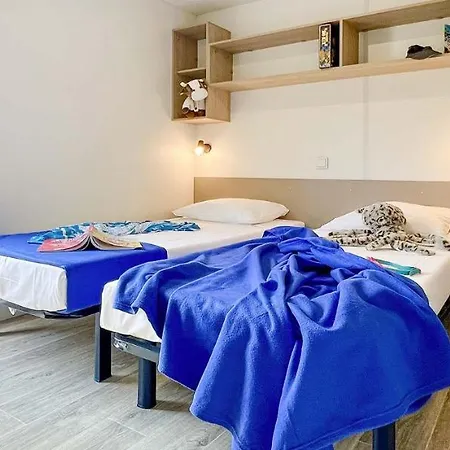 Vecchio Parque de Campismo Porto-Vecchio (Corsica)